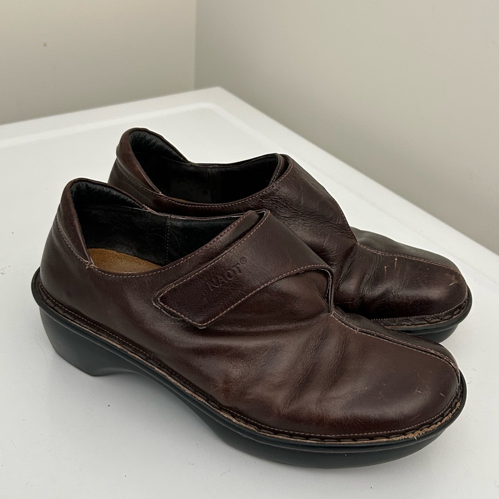 Naot Brown Clogs Size 7 - 7.5 US 38 EU